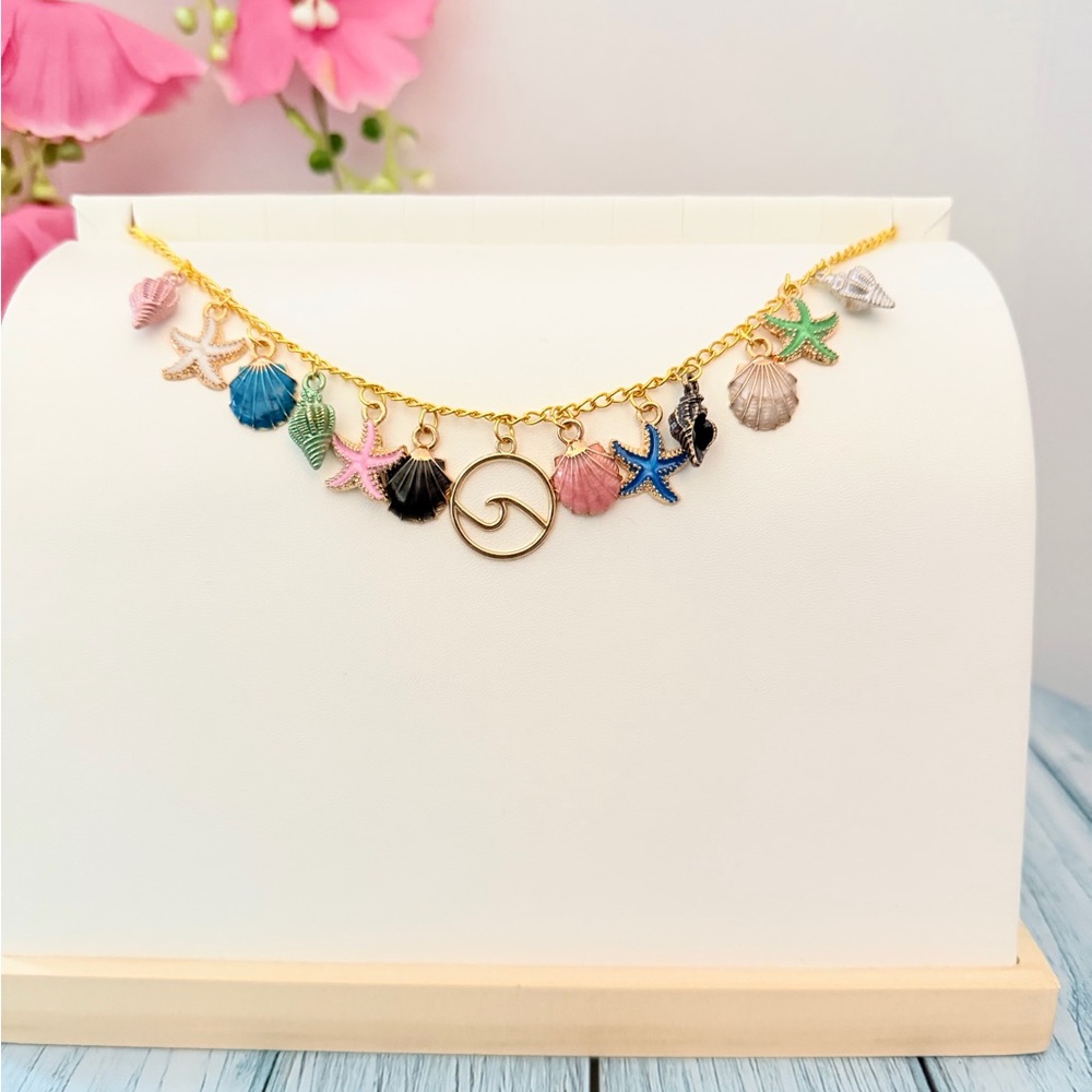 Multi color ocean themed versatile charm chain!